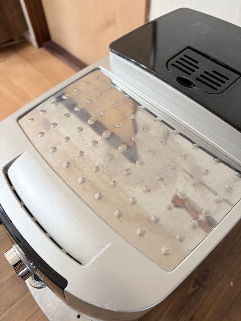 デロンギ 全自動エスプレッソマシン マグニフィカS ECAM22110SBH