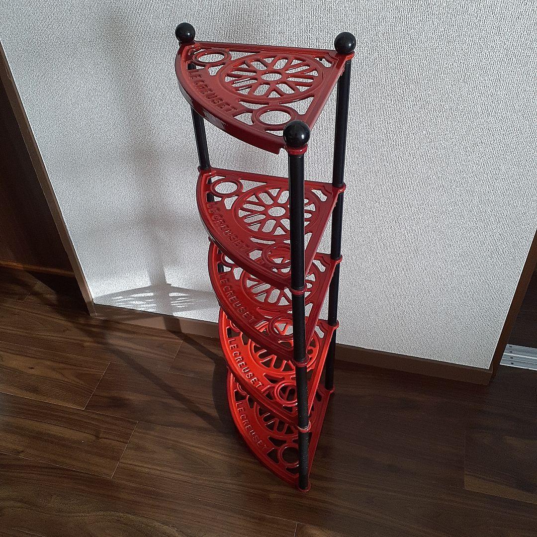 LE CREUSET 三角形シェルフ 赤 ルクルーゼ