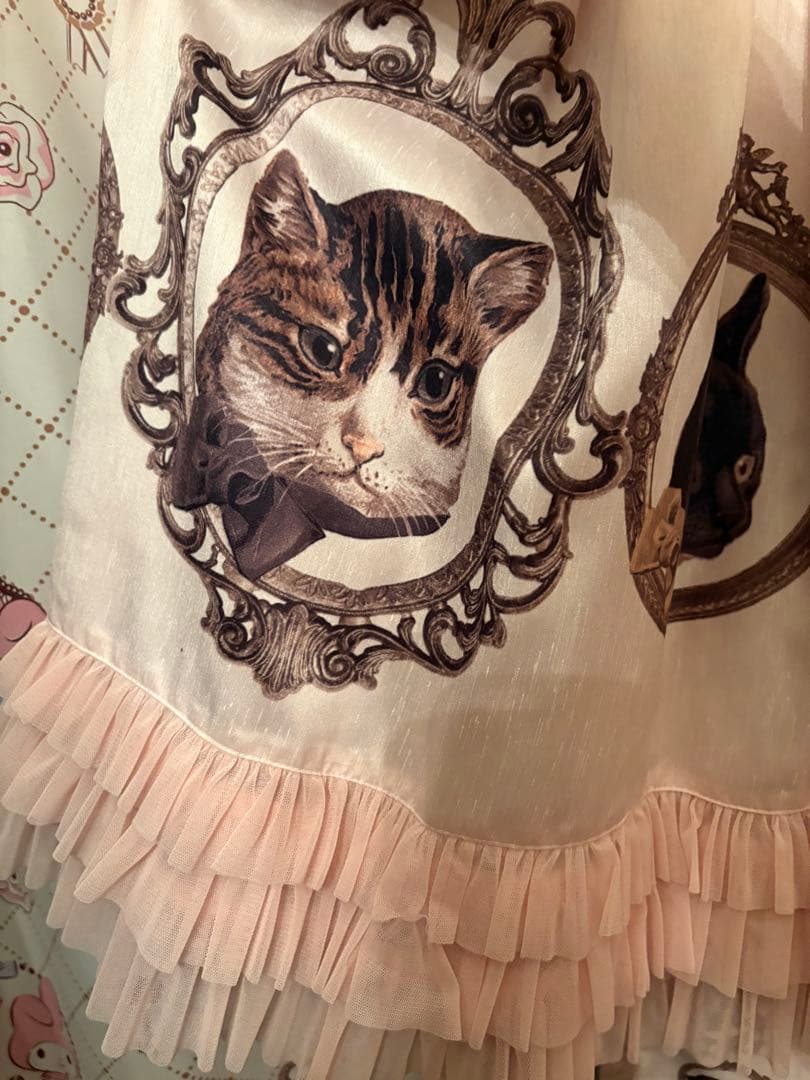 へ*可様 Juliette et Justineル カードル デュ シャ ローブ