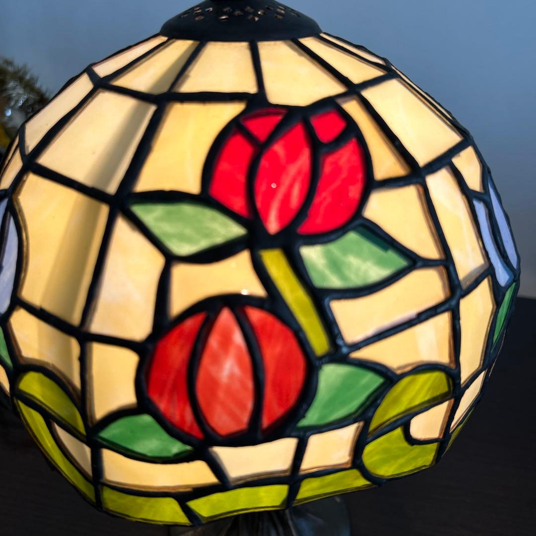【新品未使用】アンティーク調 ステンドグラス 卓上ランプ