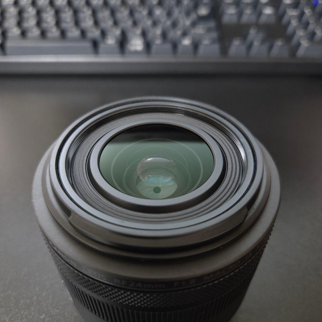 テ*)様 Canon RF 24mm F1.8 MACRO IS STM
