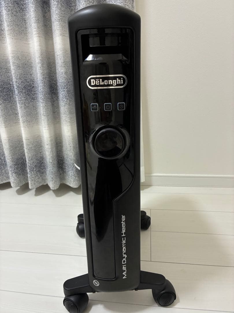 【美品】デロンギ　マルチダイナミックオイルヒーター