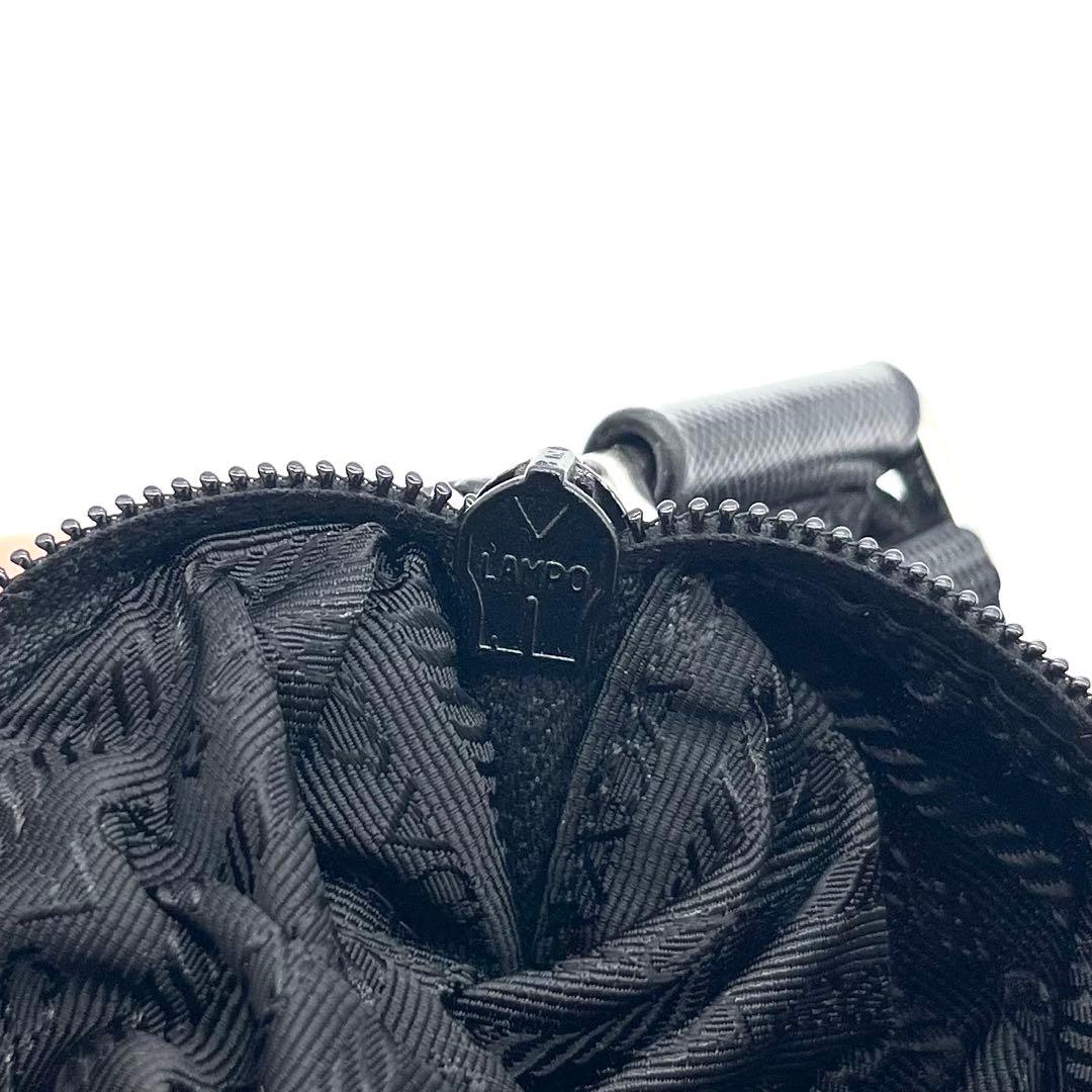 PRADAプラダ サコッシュ ショルダーバッグ テスート サフィアーノ ブラック