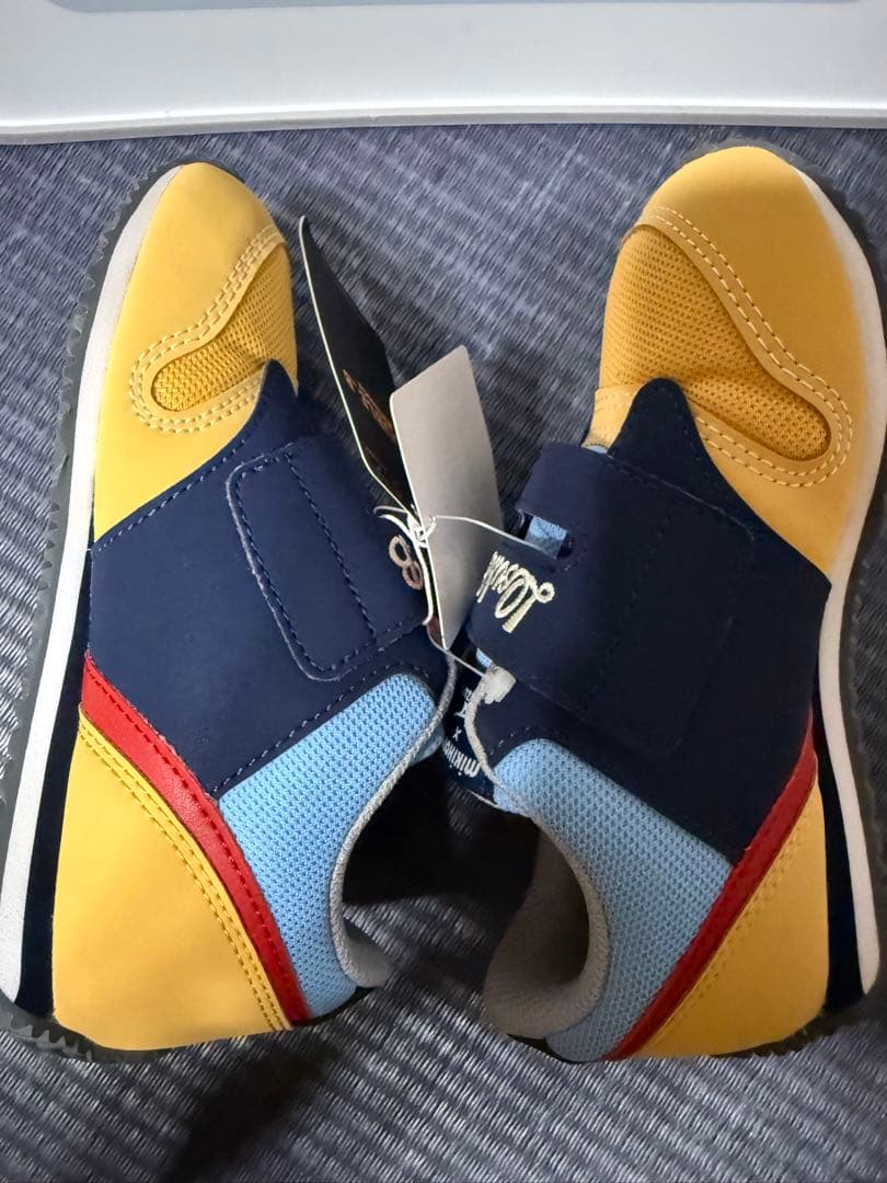 ミキハウス x ミズノ スニーカー 17cm