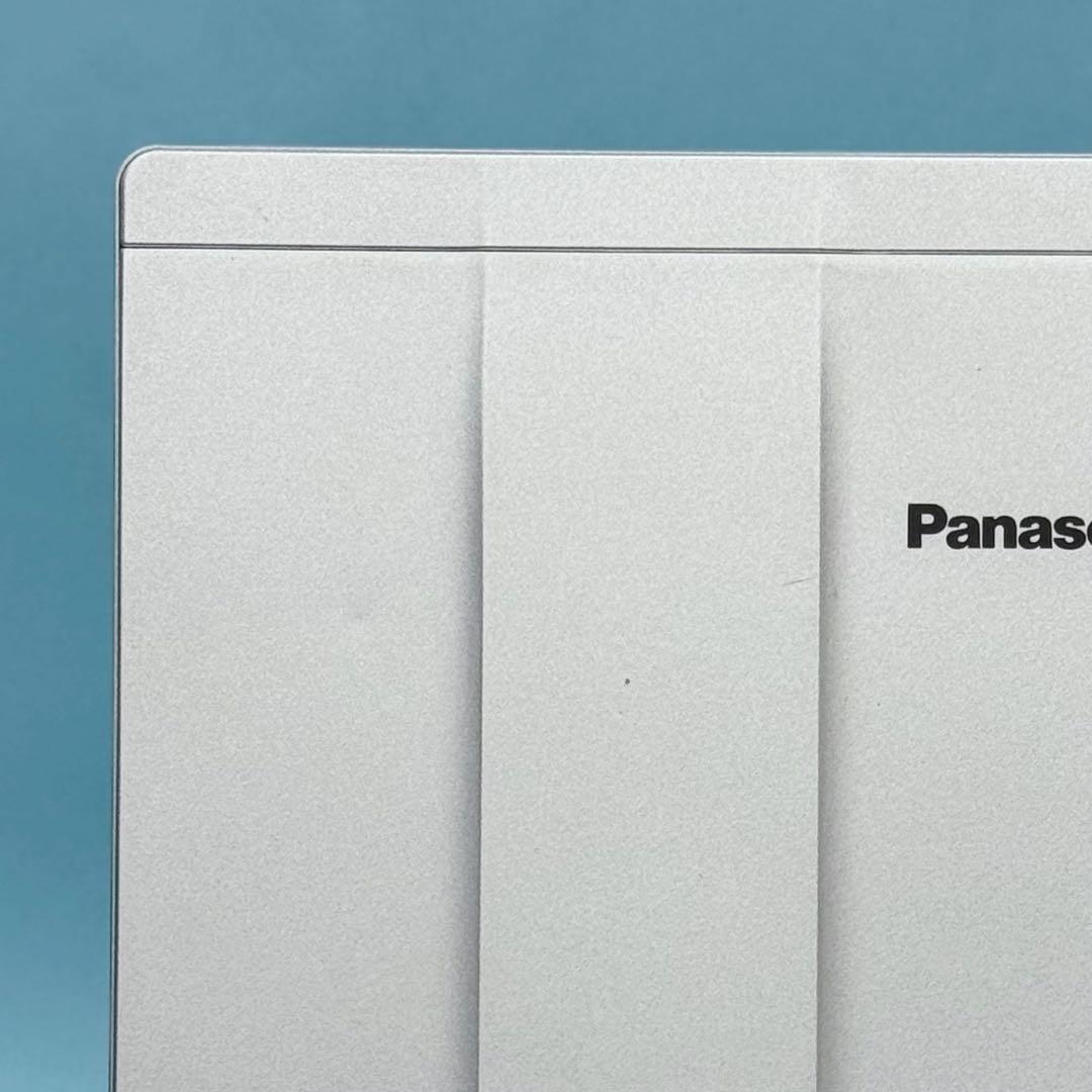 855 準美品 使用130時間 レッツノート SV9 i5 第10世代 8GB