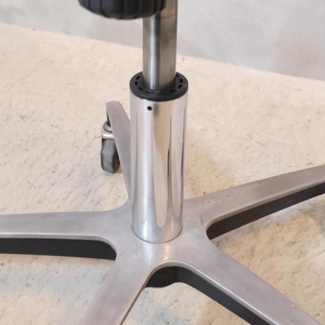 モダニカ ワイヤーチェア ブラック ローリングベース サイドシェル イームズ