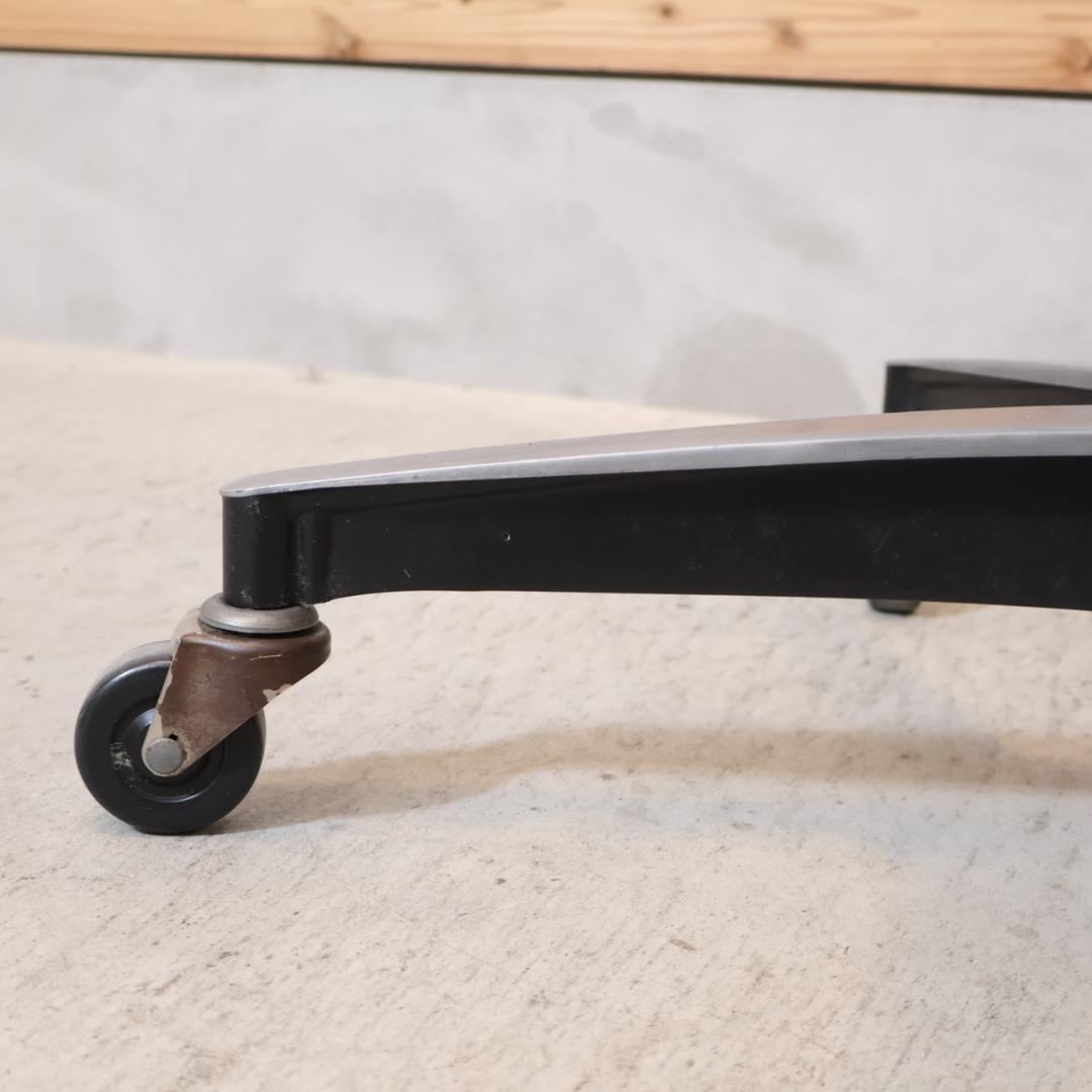 モダニカ ワイヤーチェア ブラック ローリングベース サイドシェル イームズ