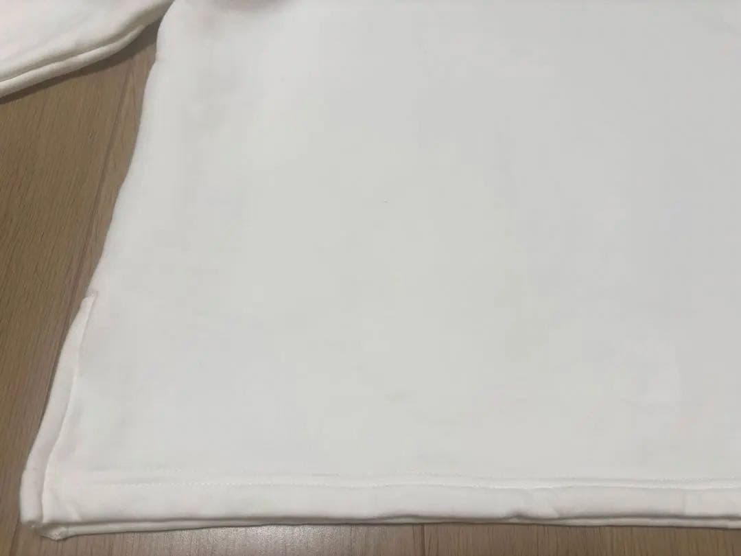 アワーホーム　裏毛素材のクルーネックプルオーバー　オフホワイト