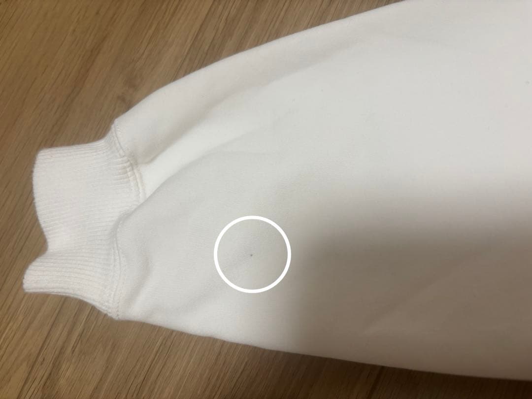 アワーホーム　裏毛素材のクルーネックプルオーバー　オフホワイト