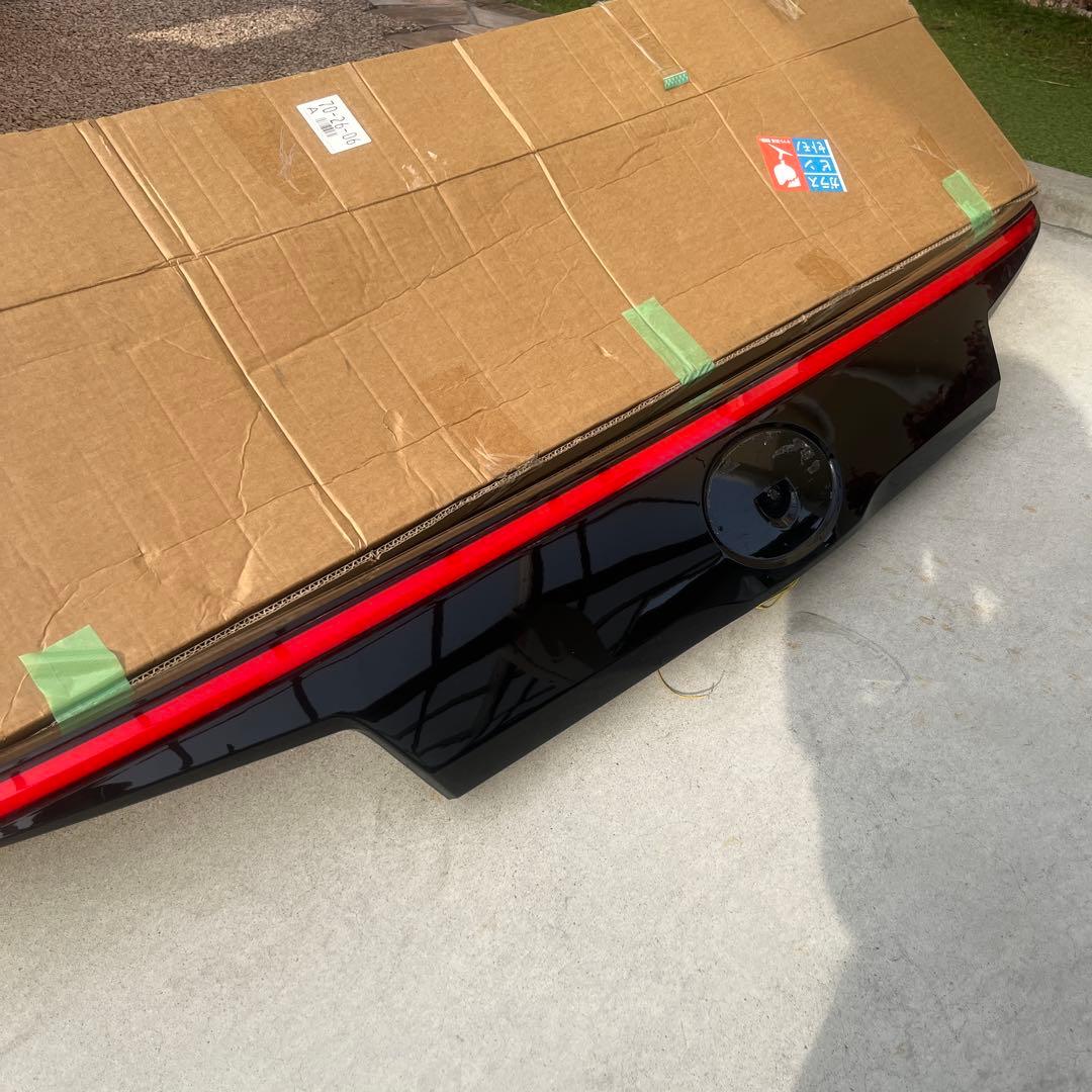 40風アルファード 30後期テールガーニッシュ