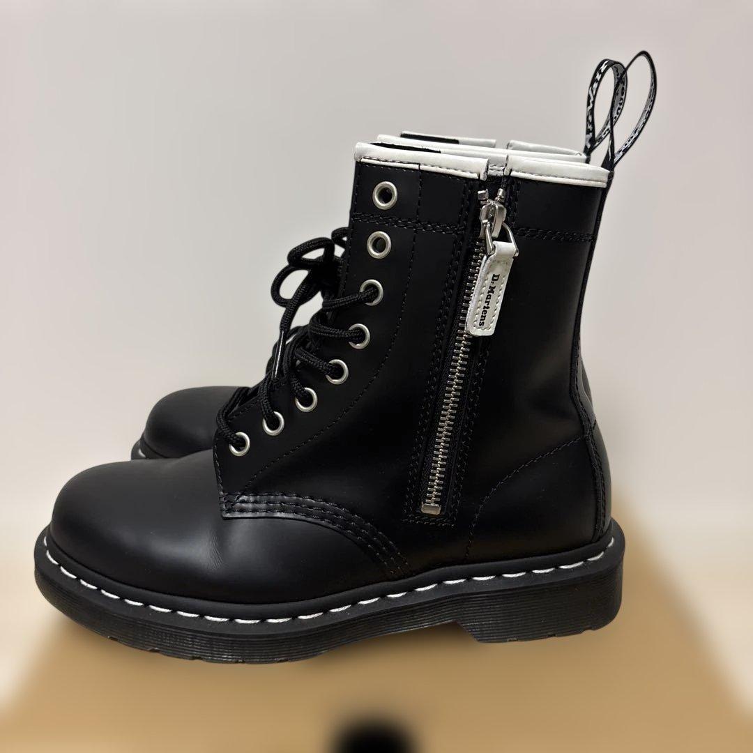 Dr. Martens日本限定1460 ZIPPED HDW 8ホール ブーツ