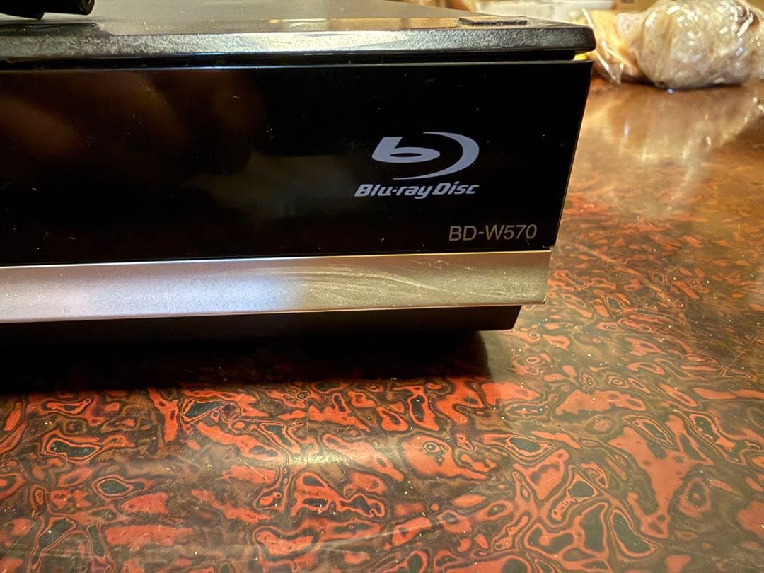 シャープAQUOS Blu-ray BD-W570 動作確認済、初期化済み