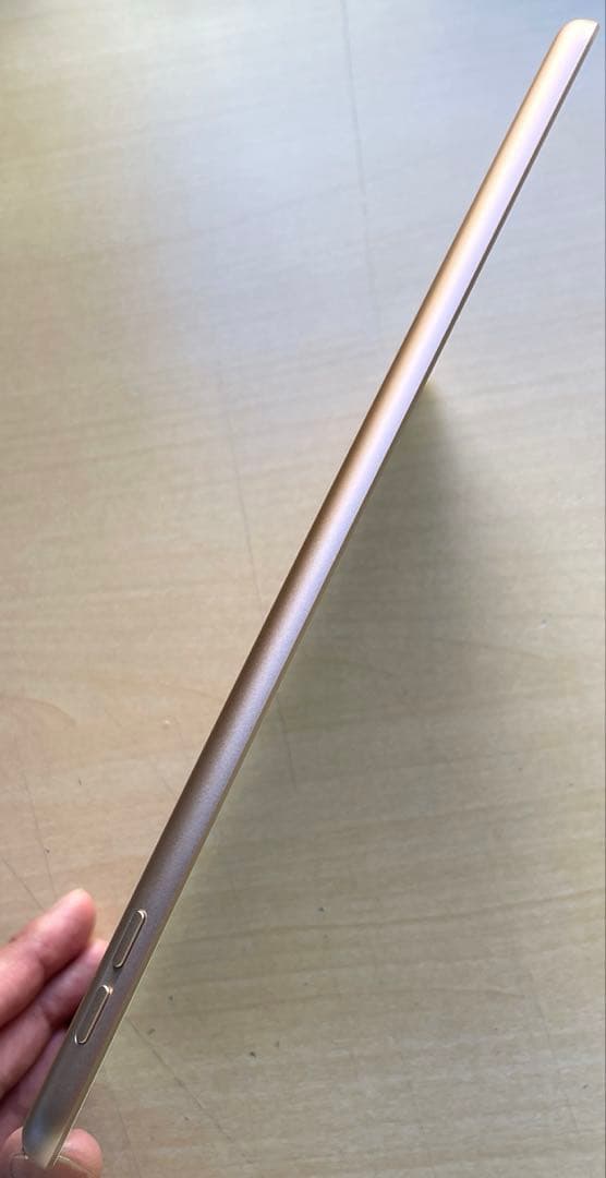 iPad 第7世代　A2197 Wi-Fi　ゴールド　128GB 超美品 #7