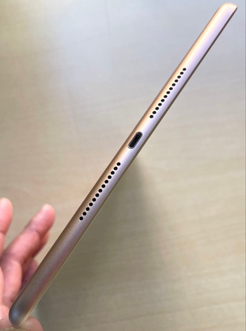 iPad 第7世代　A2197 Wi-Fi　ゴールド　128GB 超美品 #7
