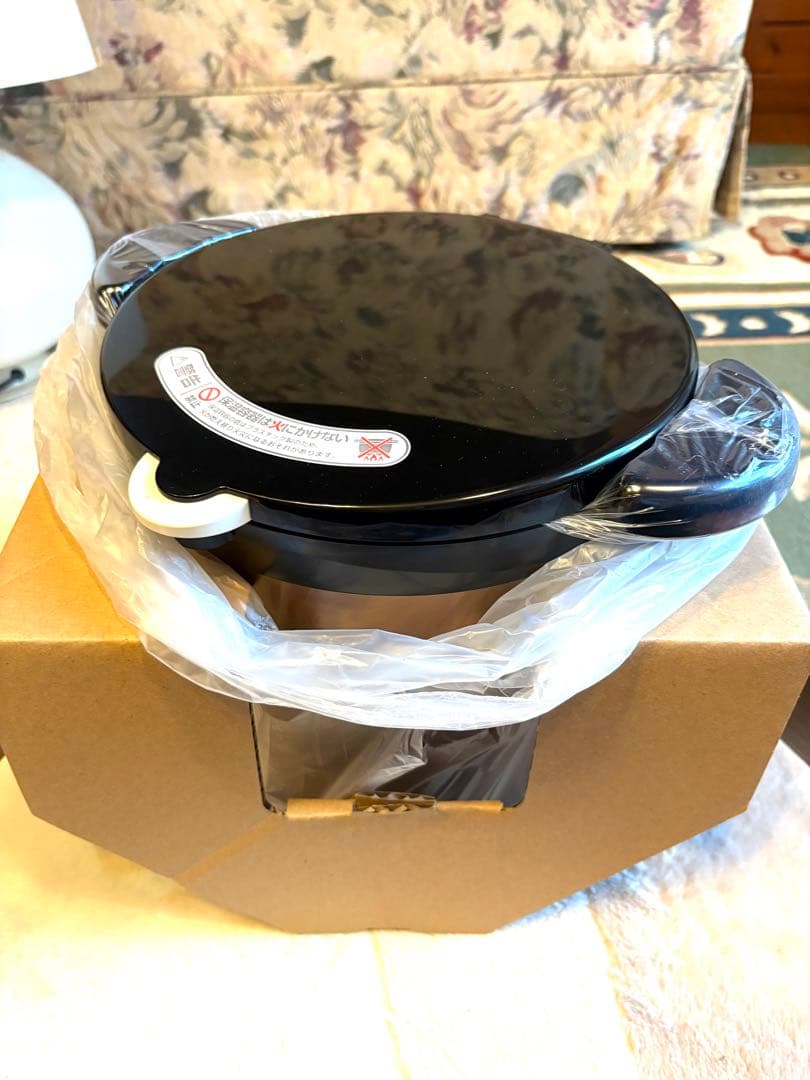 新品　サーモス 真空保温調理器 シャトルシェフ KBH-4501(BZ)