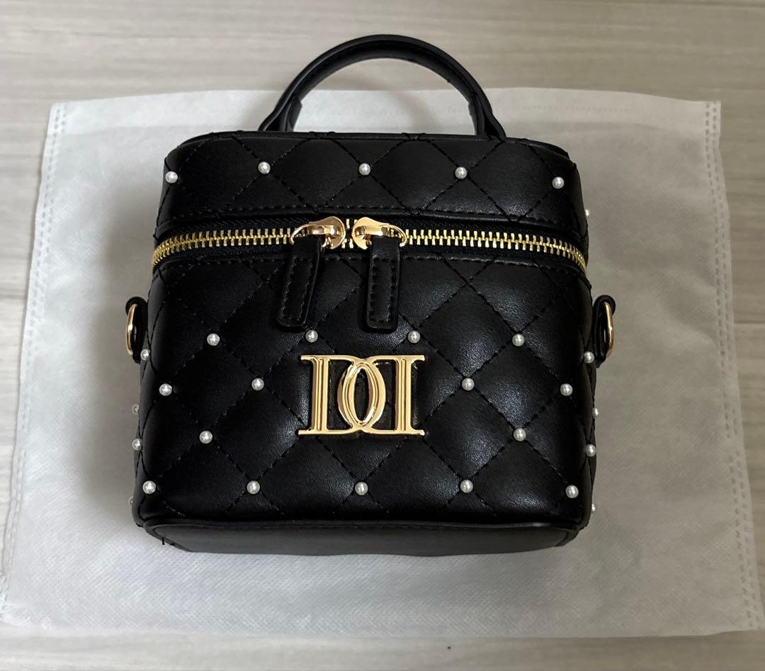 Darich ダーリッチ キルティングパールスクエアミニバッグ BLK ブラック