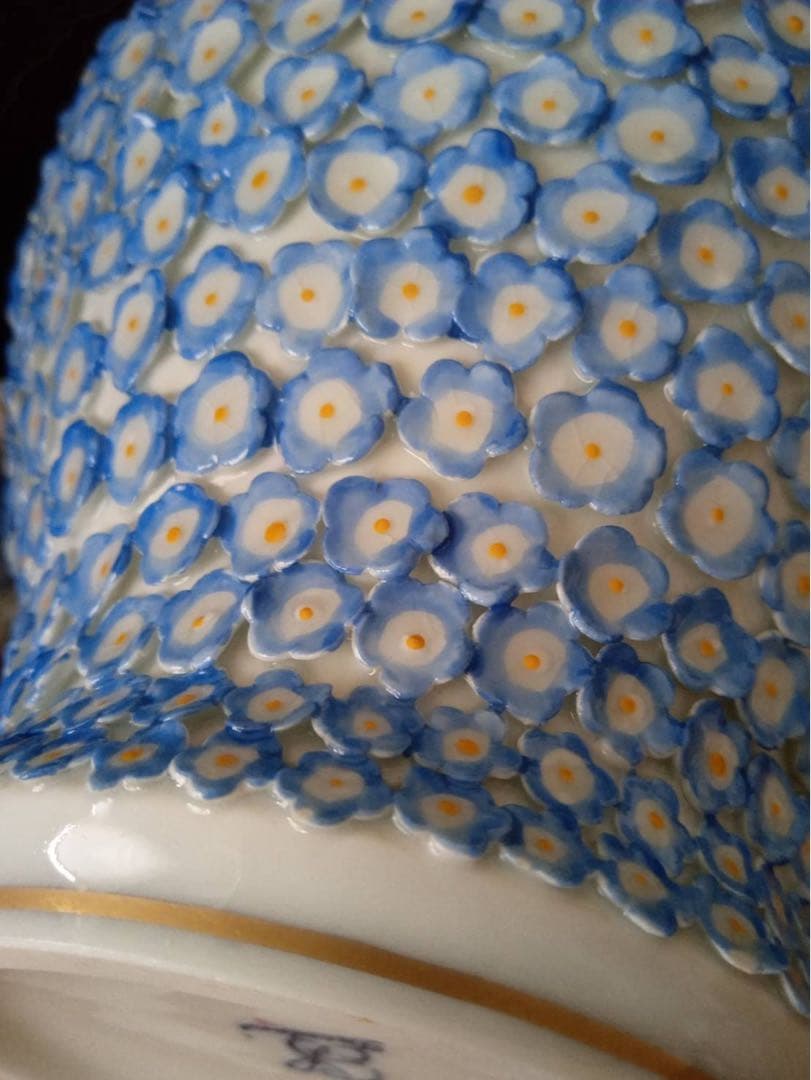 ドイツ　ドレスデン　カールティーメ　マイセン　スノーボールスタイル　壺