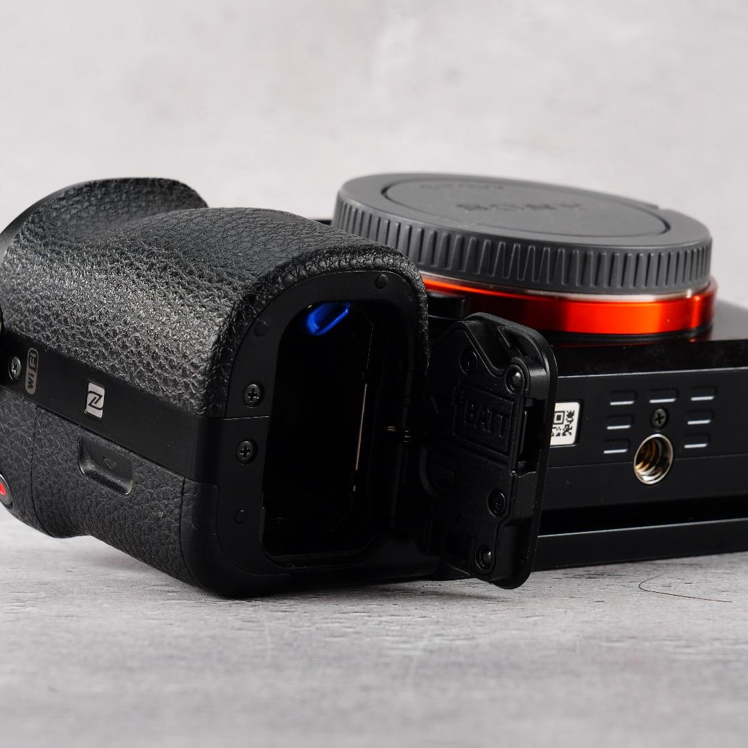 世界初フルサイズミラーレス SONY α7 ILCE-7K 完全セット