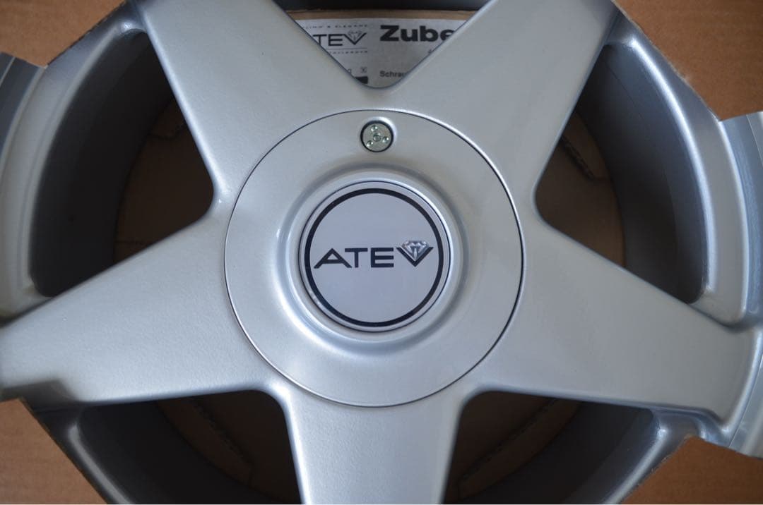 4*2様 ATEV Type A 17x7.5 +30 新品未使用