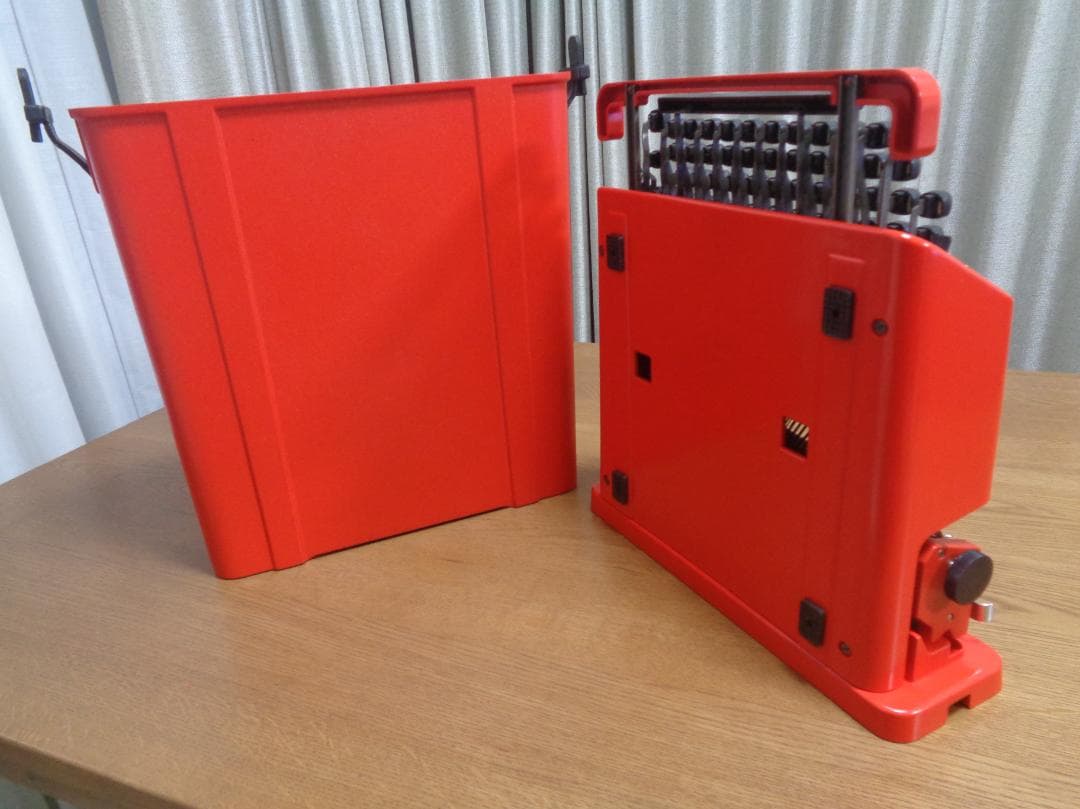 完動品olivetti valentine sタイプライター時計じかけのオレンジ