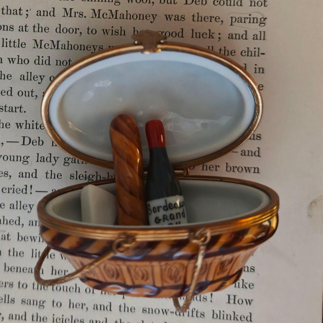 限定生産リモージュボックス　ぶどうがいっぱいのピクニックバスケット　フランス製