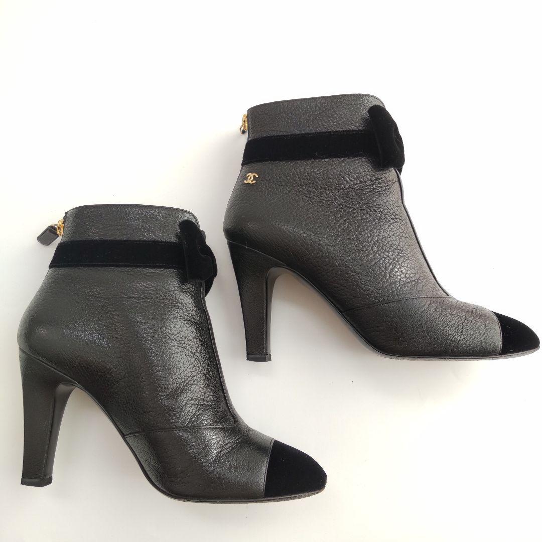 美品 シャネル リボン ココマーク ベロア ショートブーツ レザー ブラック