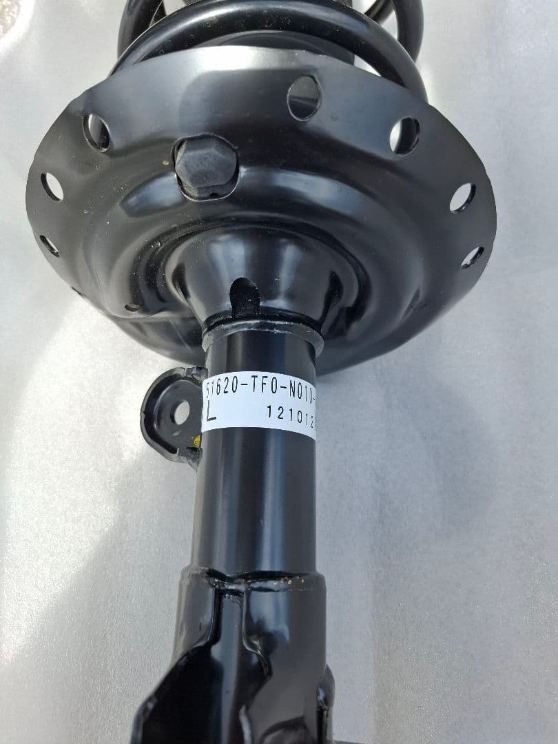 【値下げ】ホンダ フィット RS GE8 サスペンションキット(一式) 新車外し