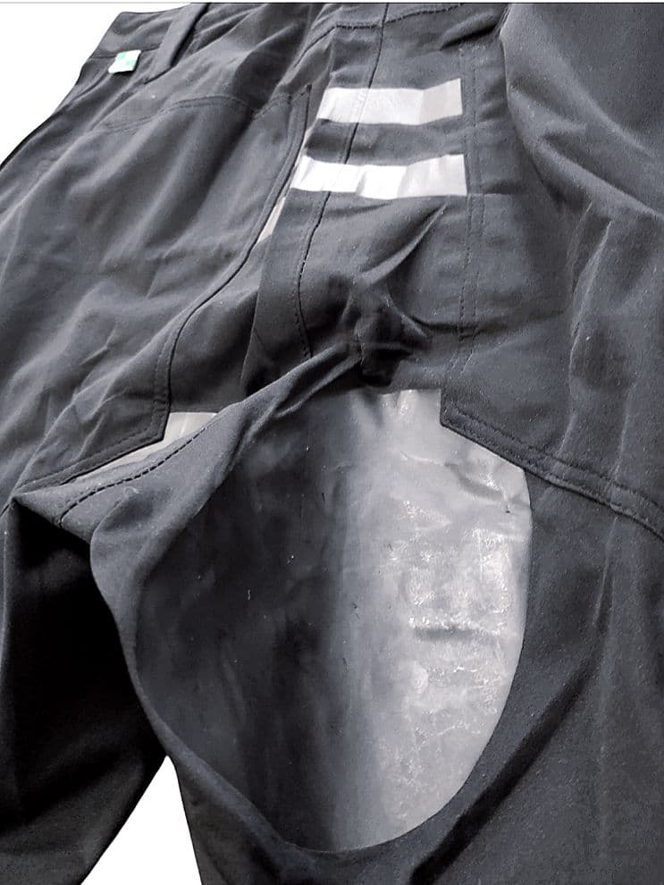 新品 インハビタント 防水透湿レインパンツ サイクルパンツ チャリ 自転車