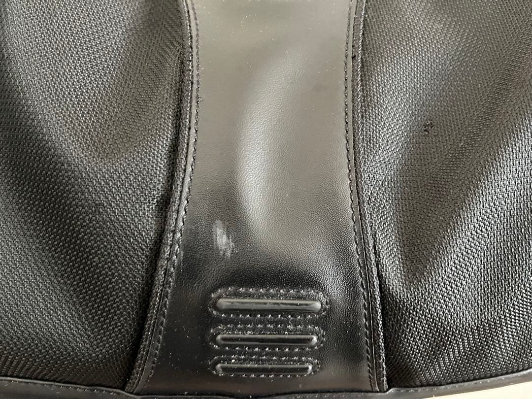 TUMI ボストンバッグ