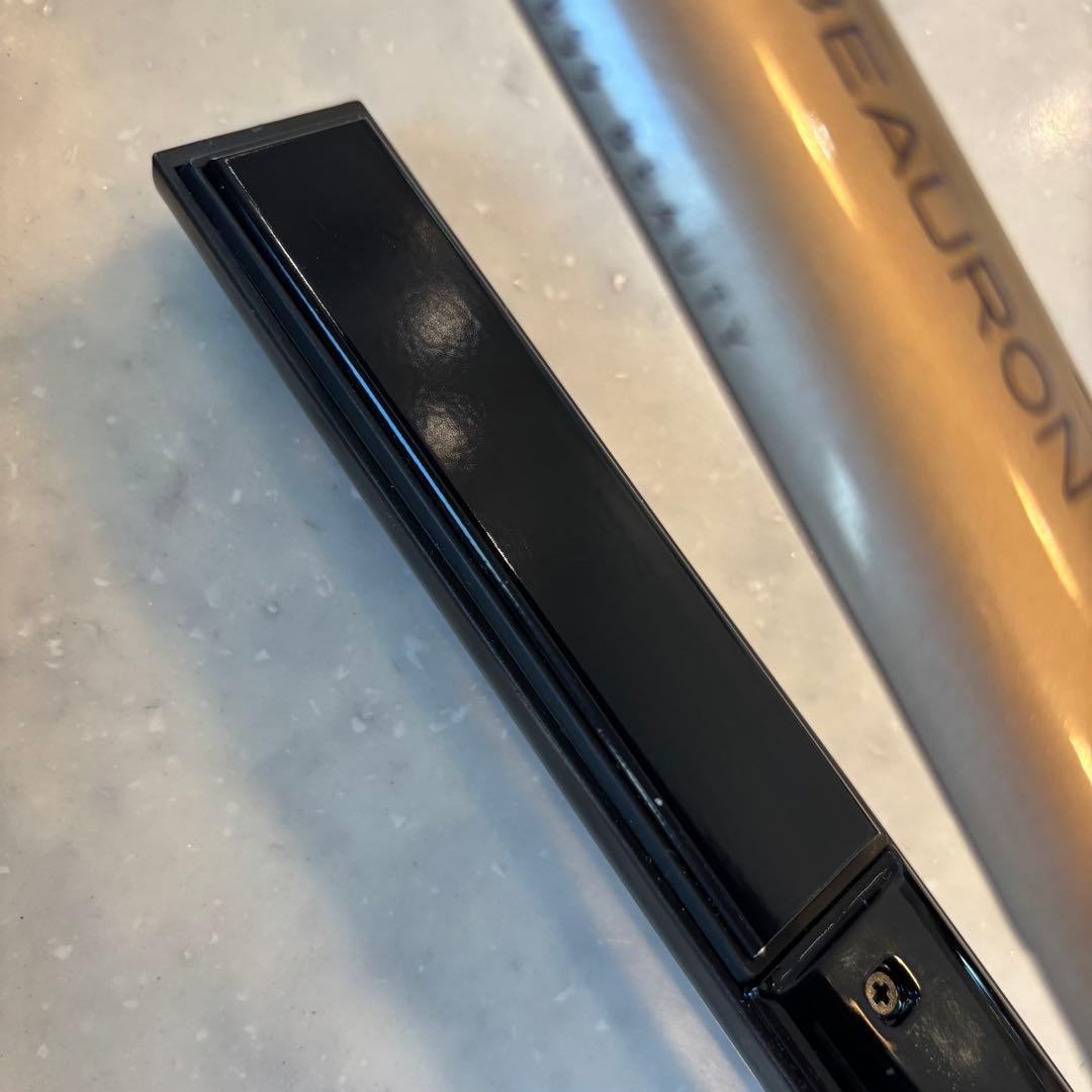 ヘアビューロン 4D Plusストレートアイロン