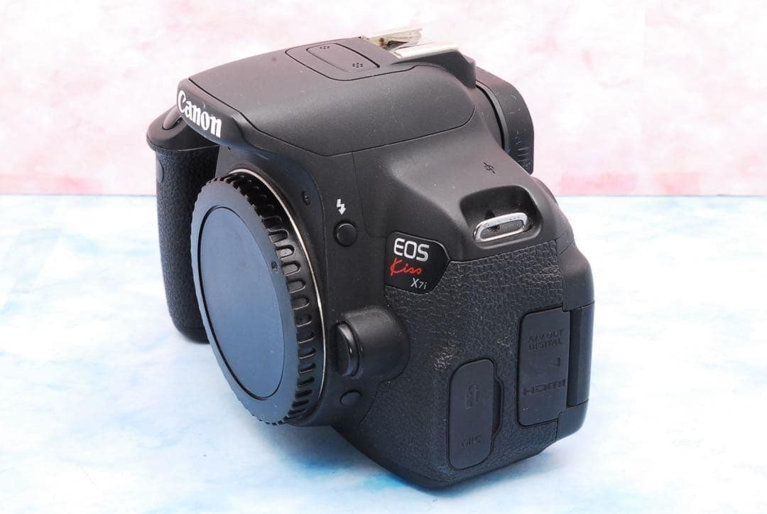 ★キャノン Kiss X7i★手ぶれ補正＆超望遠★一眼レフカメラ★バッグ付♪