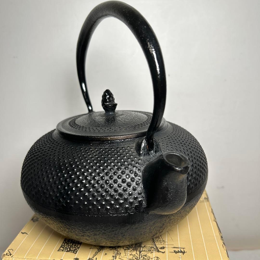 南部鉄瓶 鉄器 鉄瓶 算玉アラレ 急須 やかん 鉄分補給 「三傳藝統」 元箱