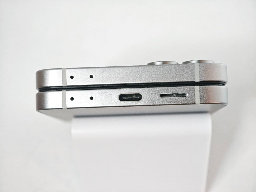 【美品】Galaxy Z Flip6 シルバーシャドウ 256GB 韓国版