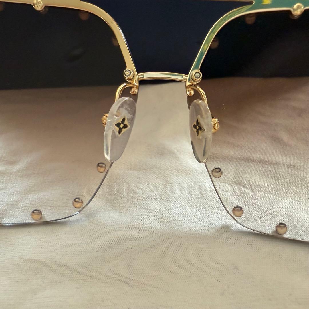 【LOUIS VUITTON 】スタッズ付き サングラス ザパーティー