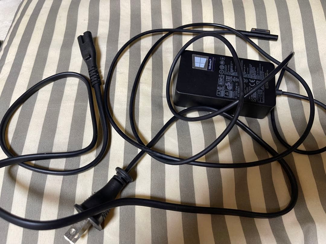 Surface Pro7 ブラック