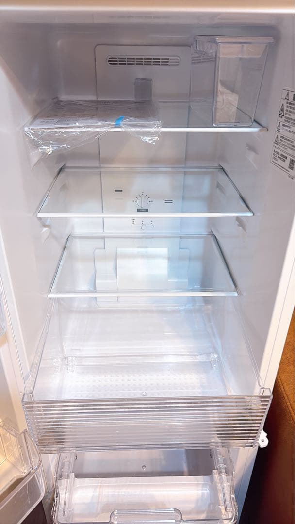 週末SALE‼️美品　SHARP 冷凍庫 SJ-D18G-W