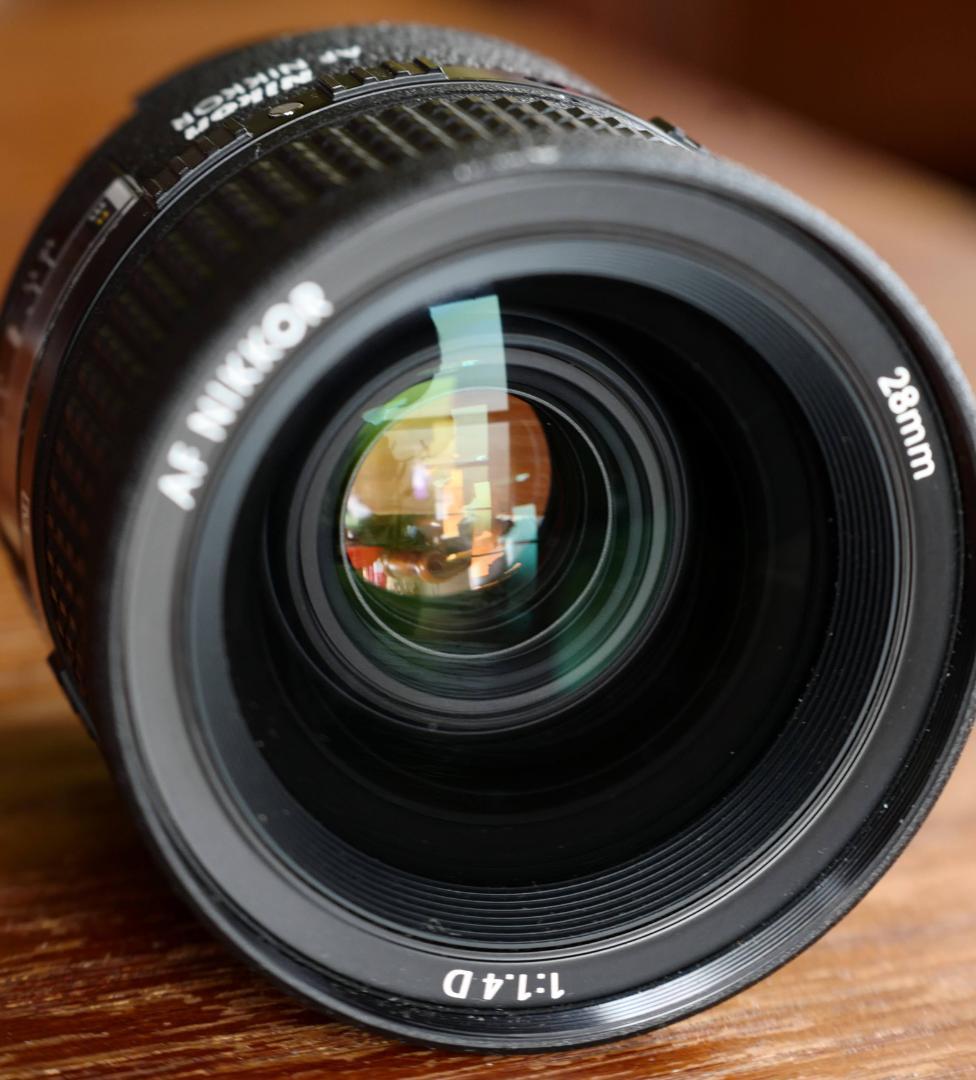 Nikon Ai AF NIKKOR 28mm F1.4 D オマケ付き