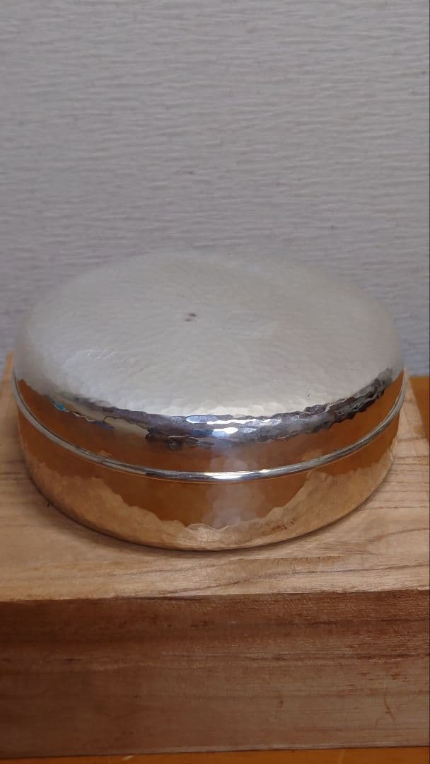 銀製　鎚目の菓子器　ヤンポ　204g