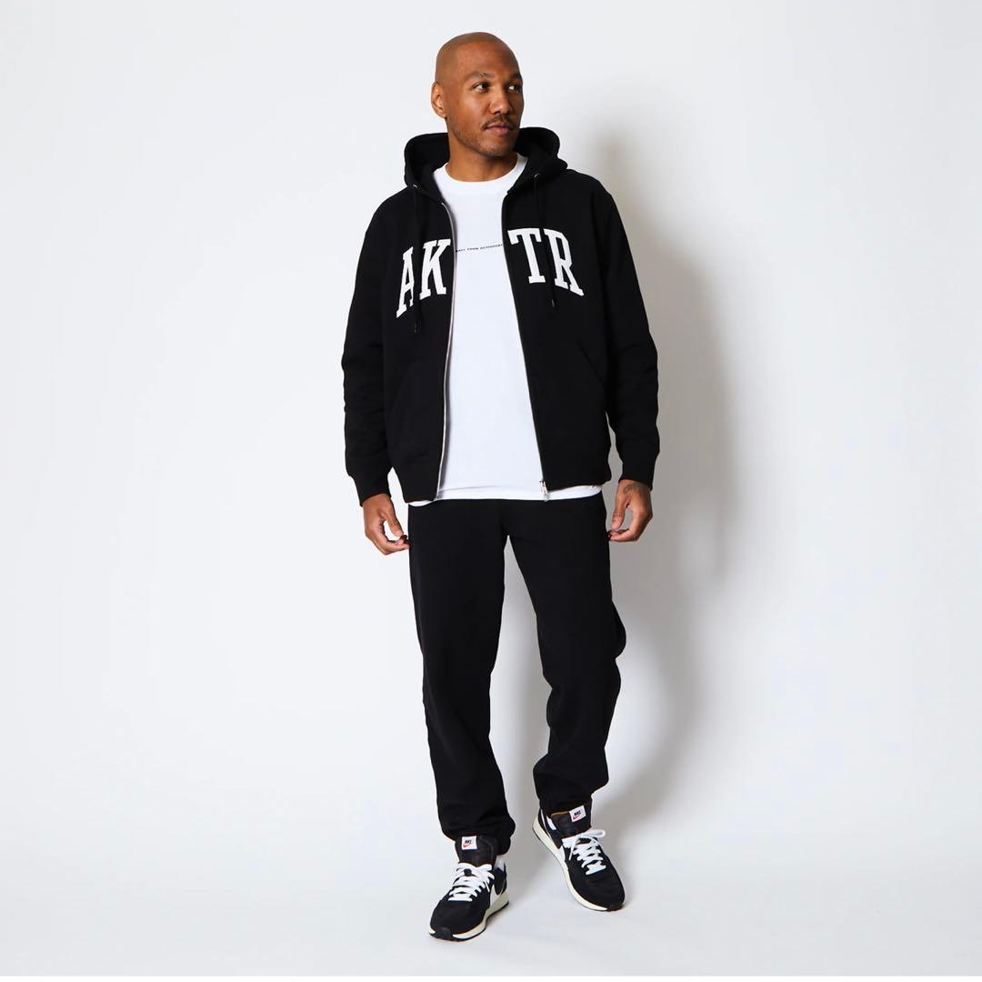 【新品未使用】COLLEGE LOGO SWEAT ZIP HOODIE