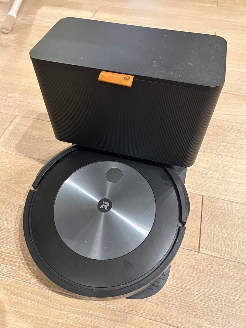 iRobot ルンバ　J7+