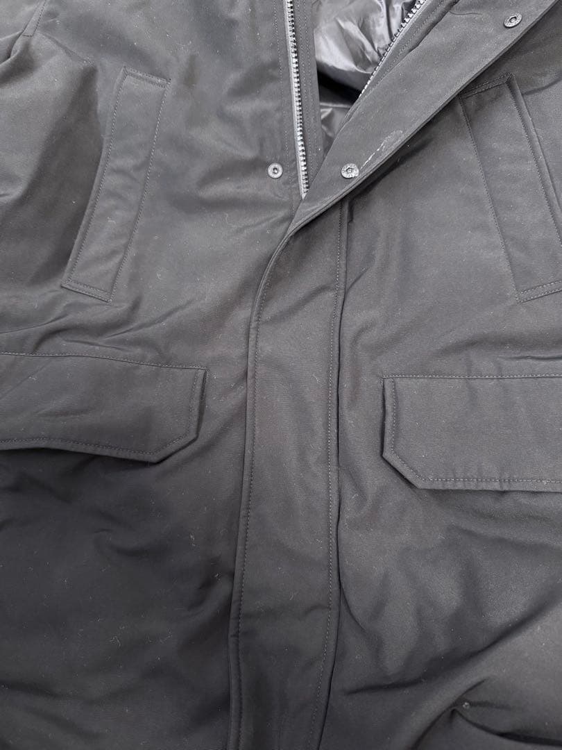 ユニクロ　UNIQLO 新品未使用　大きい　黒 ダウンジャケット　ダウンコート