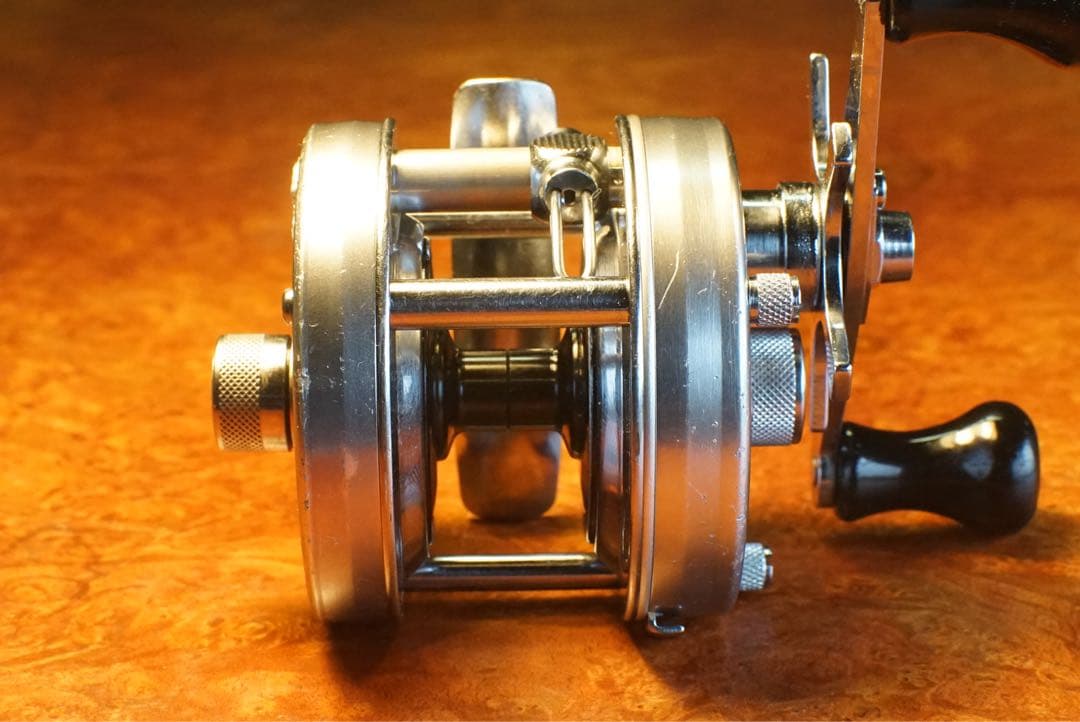 ABU アンバサダー 4500C メンテ済 フレーム修正済