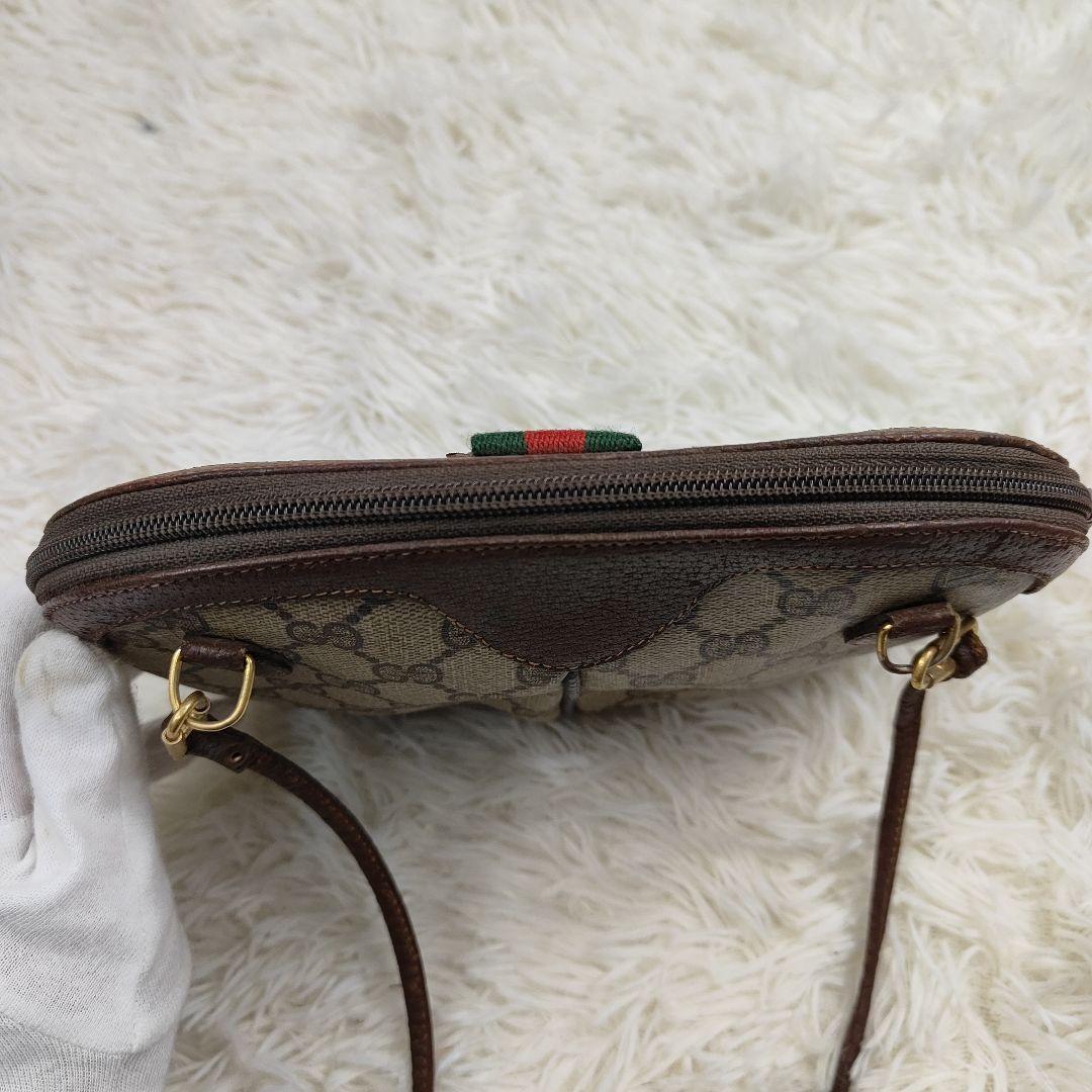 GUCCI　ショルダーバッグ　GGスプリーム　シェリーライン　PVC　レザー