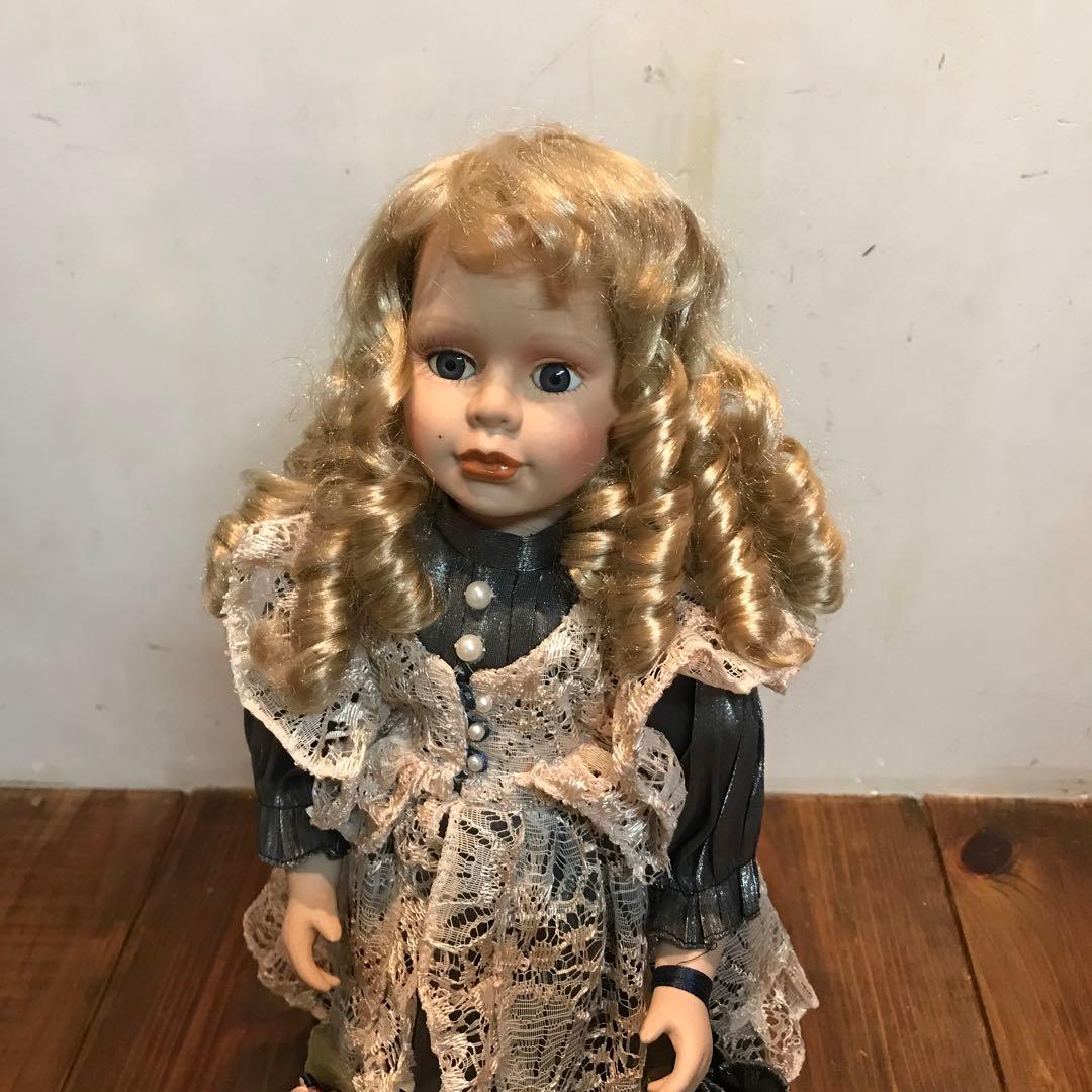 美品　ドール　ヴィンテージ　西洋人形　丁寧なつくり　表情が可愛いらしい