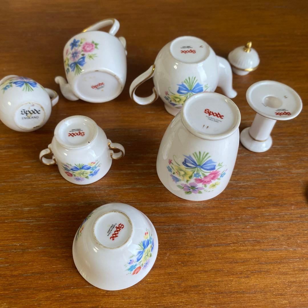 英国　スポード ブルーリボンのブーケ　ミニチュア　7点セット