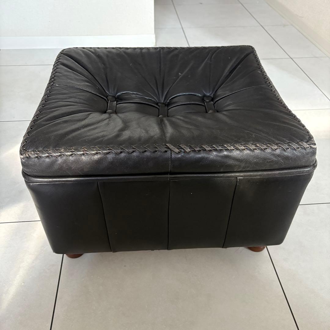 ミッドセンチュリー　オットマン　レザー