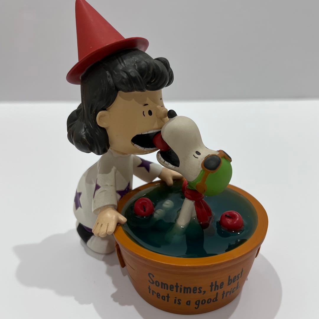 ホールマーク　スヌーピー　ハロウィン　フィギュア　置物