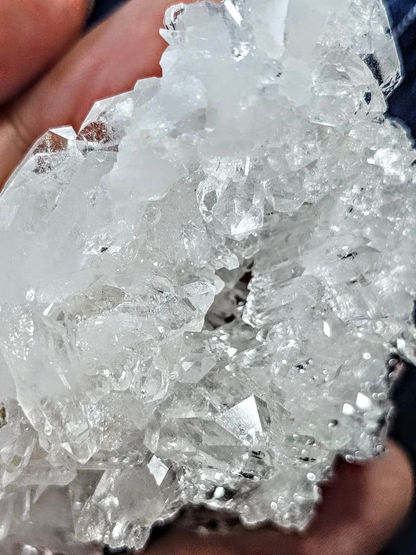SSS級‼️龍穴あり‼️幻のゼッカデソーザ産水晶クラスター