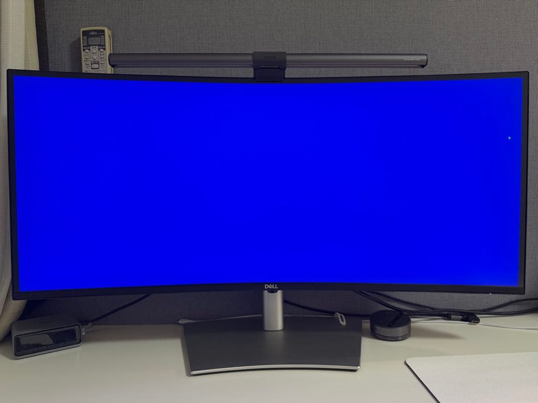 DELL カーブ型ディスプレイ 本体