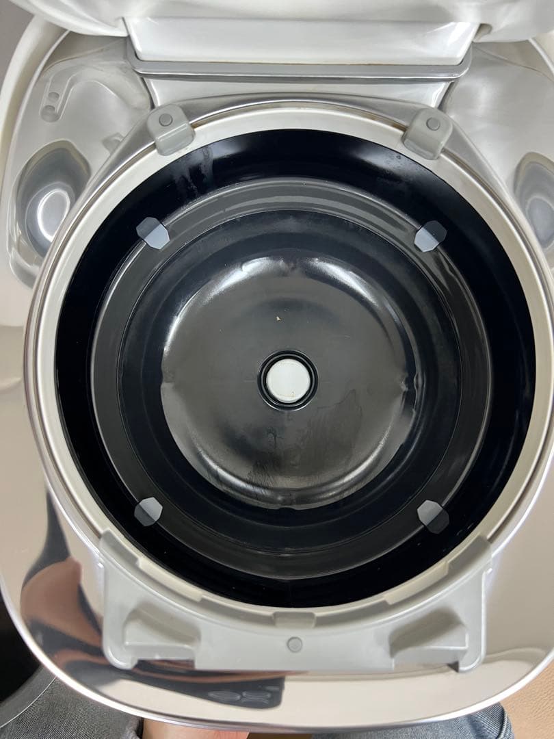 TOSHIBA 東芝 真空IH炊飯器 RC-10VQF 5.5合 2013年製